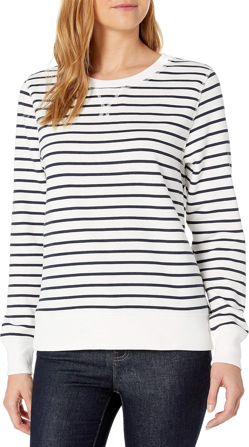 Amazon Essentials Women’s French Terry Fleece Crewneck Pullover Sweatshirt (Available in Plus Size)